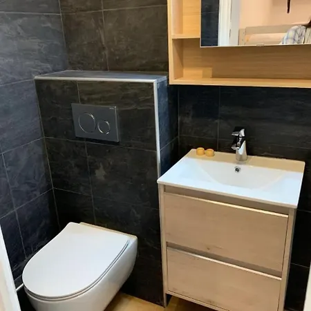 Appartement Lumineux Avec Vue Et Acces Sur Les Pistes ! Coup De Coeur Valberg